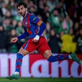 شاهد.. برشلونة يجتاز راسينغ "العنيد" ويتأهل لربع نهائي كأس الملك