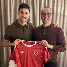 منصف بقرار ثالث جزائري يدافع عن ألوان الأهلي المصري