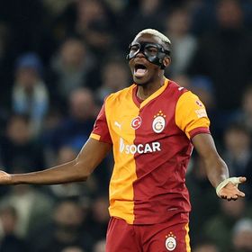 فيكتور أوسيمين.. حلم يوفنتوس المؤجل