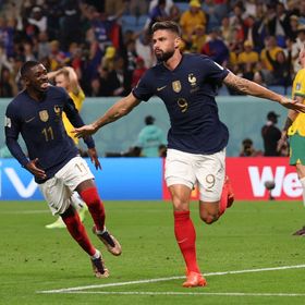 جيرو: لم أتوقع فوز ديمبيلي بالكرة الذهبية