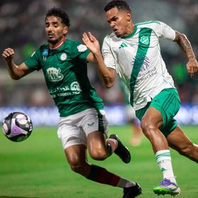 شاهد.. الاتفاق يعرقل الأهلي في الدوري السعودي وكاراسكو يمنح الشباب أول فوز