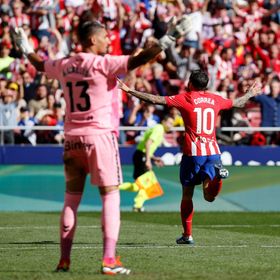 أتلتيكو مدريد يدهس لاس بالماس بخماسية
