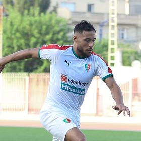 النادي القسنطيني يُهدي المولودية صدارة الدوري الجزائري 