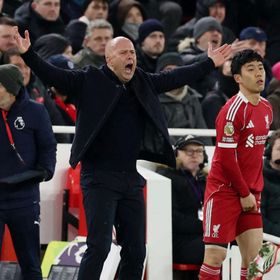 إندو يُعوض سوبوسلاي في تشكيلة ليفربول الأساسية أمام سندرلاند