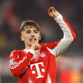 بايرن ميونيخ يخسر موهبته لينارت كارل قبل استضافته ريال مدريد