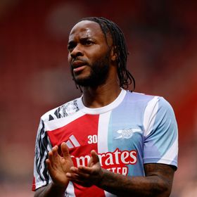 فولهام يتحرك لإنقاذ رحيم سترلينغ من جحيم تشيلسي