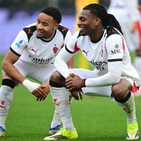 شاهد.. ميلان ينتزع فوزاً مثيراً على كريمونيزي في الدوري الإيطالي