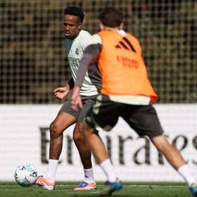 ميليتاو يتعافى بعد كدمة الديربي ويعود لتدريبات ريال مدريد