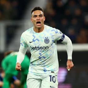 مارتينيز يعيد إنتر ميلان لصدارة الدوري الإيطالي على حساب أتالانتا