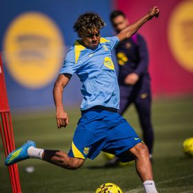 تشكيلة برشلونة المتوقعة ضد أتلتيكو مدريد في الدوري الإسباني