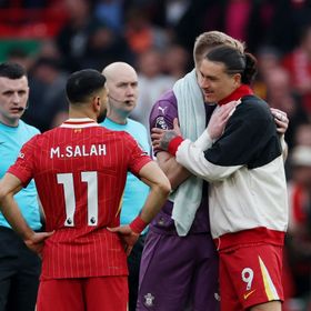 وسط اتصالات مع الهلال وأوسيمين ونونيز.. هل فقد نادي نابولي عقله؟