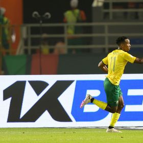 جنوب إفريقيا تسحق ناميبيا وتُنذر تونس في كأس أمم إفريقيا