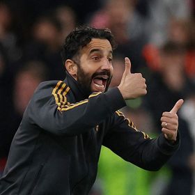 أموريم يسعى لتحقيق 3 انتصارات متتالية لأول مرة مع مانشستر يونايتد