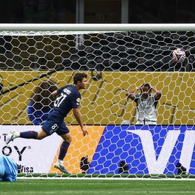 سان جيرمان يتقدم 4-0 على إنتر ميامي في 45 دقيقة
