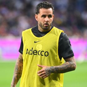 جناح تولوز متهم بالعنصرية