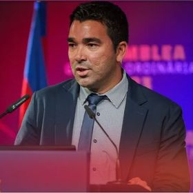 ديكو يكشف سبب تخلّي برشلونة عن إنييغو مارتينيز للنصر السعودي