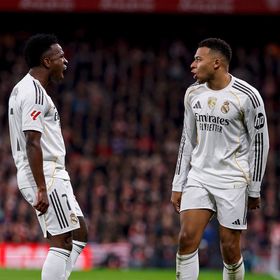 تشابي ألونسو "ينهي" أزمة فينيسيوس بعد تغيير مركزه في ريال مدريد