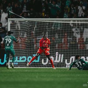 ميندي الأفضل ومادو الأسوأ في مباراة الأهلي والاتفاق