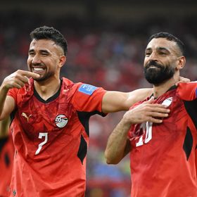 الأهلي يسمح برحيل "الهداف" لدوري روشن.. ويقترب من لاعب جديد