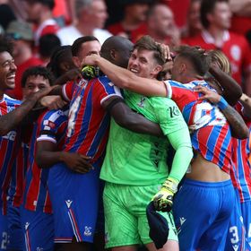 هندرسون: غياب كريستال بالاس عن الدوري الأوروبي خسارة للبطولة