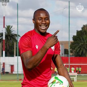 رغم خسارة اللقب.. سامبو هدافاً للدوري المغربي