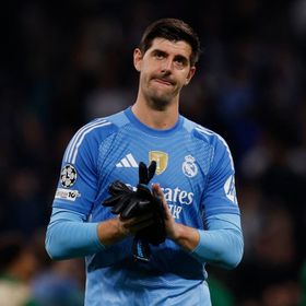 إصابة كورتوا أكثر خطورة وتهدد مشاركته مع ريال مدريد ضد بايرن