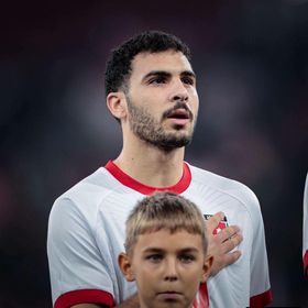 نيوم يعزز صفوفه بظهير منتخب الأردن