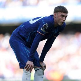 إصابة منزلية غريبة تبعد كول بالمر فترة إضافية عن تشيلسي