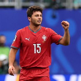 شاهد.. جواو نيفيز يسجل للبرتغال في كأس العالم ويدخل قائمة تاريخية