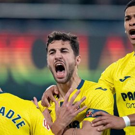 فياريال يسيطر على فالنسيا وينفرد بالمركز الثالث في الليغا