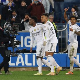 قناة تلفزيونية تكشف كلمات فينيسيوس بعد تجاهل ركلة جزاء لريال مدريد