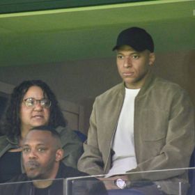 جمهور ريال مدريد يواصل هجومه على مبابي رغم غيابه أمام بلباو