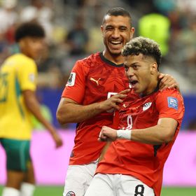شاهد.. مصر تتقدم على أستراليا بهدف إمام عاشور في دور الـ32