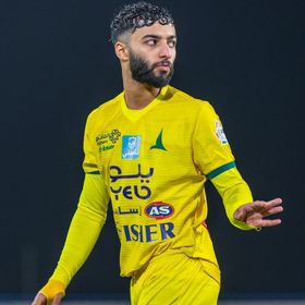 صفقة "أبو الشامات" تنعش خزينتي الخليج والقادسية