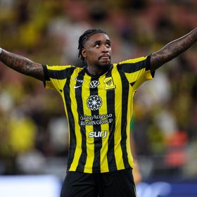 بيرغوين يتفوق على عوار في مباراة الاتحاد والفتح بالدوري السعودي