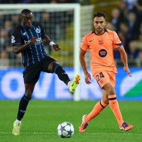 برشلونة يجدّد عقد إريك غارسيا "جوكر" هانزي فليك حتى 2031