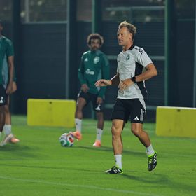 "لا أفضل المجازفة".. هيرفي رينارد يوجه رسالة للاعبي منتخب السعودية