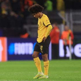 دورتموند يغرّم كريم أديمي بعد ردّ فعله الغاضب إثر استبداله