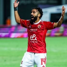 الأهلي المصري يكشف مدة غياب نجم مباراة القمة