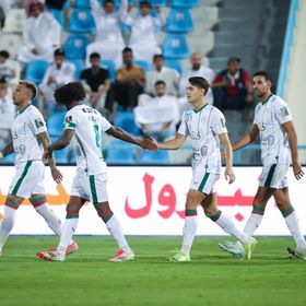 شاهد.. هدف رائع يمنح الأخدود التأهل لثمن نهائي كأس ملك السعودية