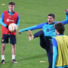 بعد 7 مباريات فقط.. رحلة بيليرين مع برشلونة تقترب من النهاية