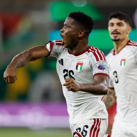 شاهد.. الإمارات تهزم عُمان وتواجه السعودية في نهائي كأس الخليج