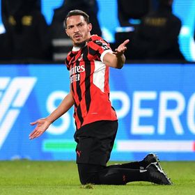 دينامو زغرب يضم الجزائري إسماعيل بن ناصر