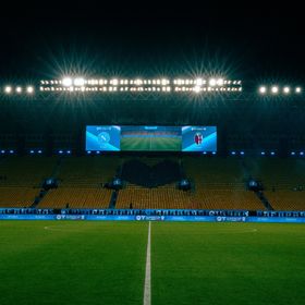 تشكيلة نابولي وبولونيا في نهائي كأس السوبر الإيطالي بالرياض