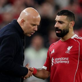 سلوت: عقلية صلاح لا توصف وباريس سان جيرمان ليس سعيداً بمواجهة ليفربول