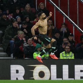 شاهد.. ليفربول يطير عالياً على جناح الملك المصري صلاح