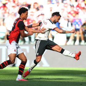 مانشستر يونايتد يقدم عرضاً جديداً لبرونو فيرنانديز.. واللاعب يرفض
