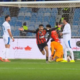 ملخّص وأهداف مباراة الرياض والهلال (1-1) بدوري روشن السعودي
