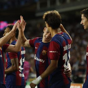 برشلونة يكتسح أنتويرب بخماسية مُذهلة في افتتاح دوري الأبطال