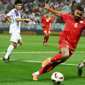 عُمان تُعقد تأهلها بتعادل مُخيّب مع تايلاند في كأس آسيا 
